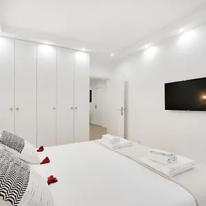 Trocadero/ Eiffel Tower - 3 Bedrooms- New! Apartment Paris